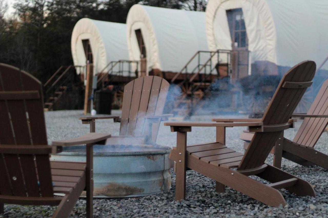 Smoky Hollow Outdoor Resort Covered Wagon Sevierville Eksteriør billede